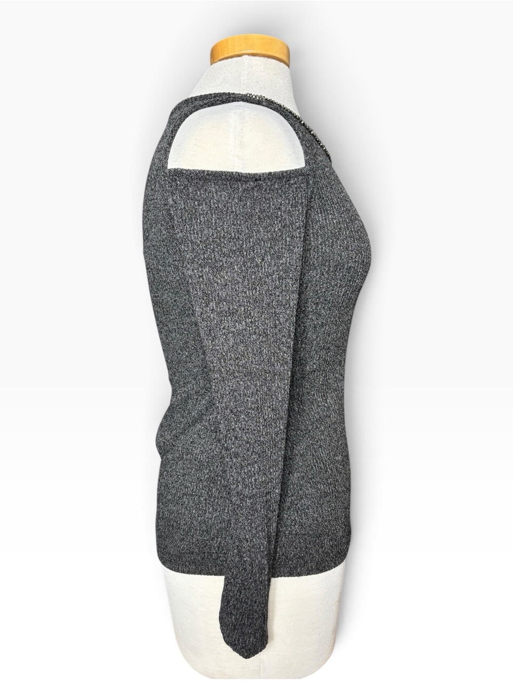 Juicy Couture Charcoal Gray Ribbed Cold Shoulder Rhinestone Neckline Top Small - Picture 4 of 7